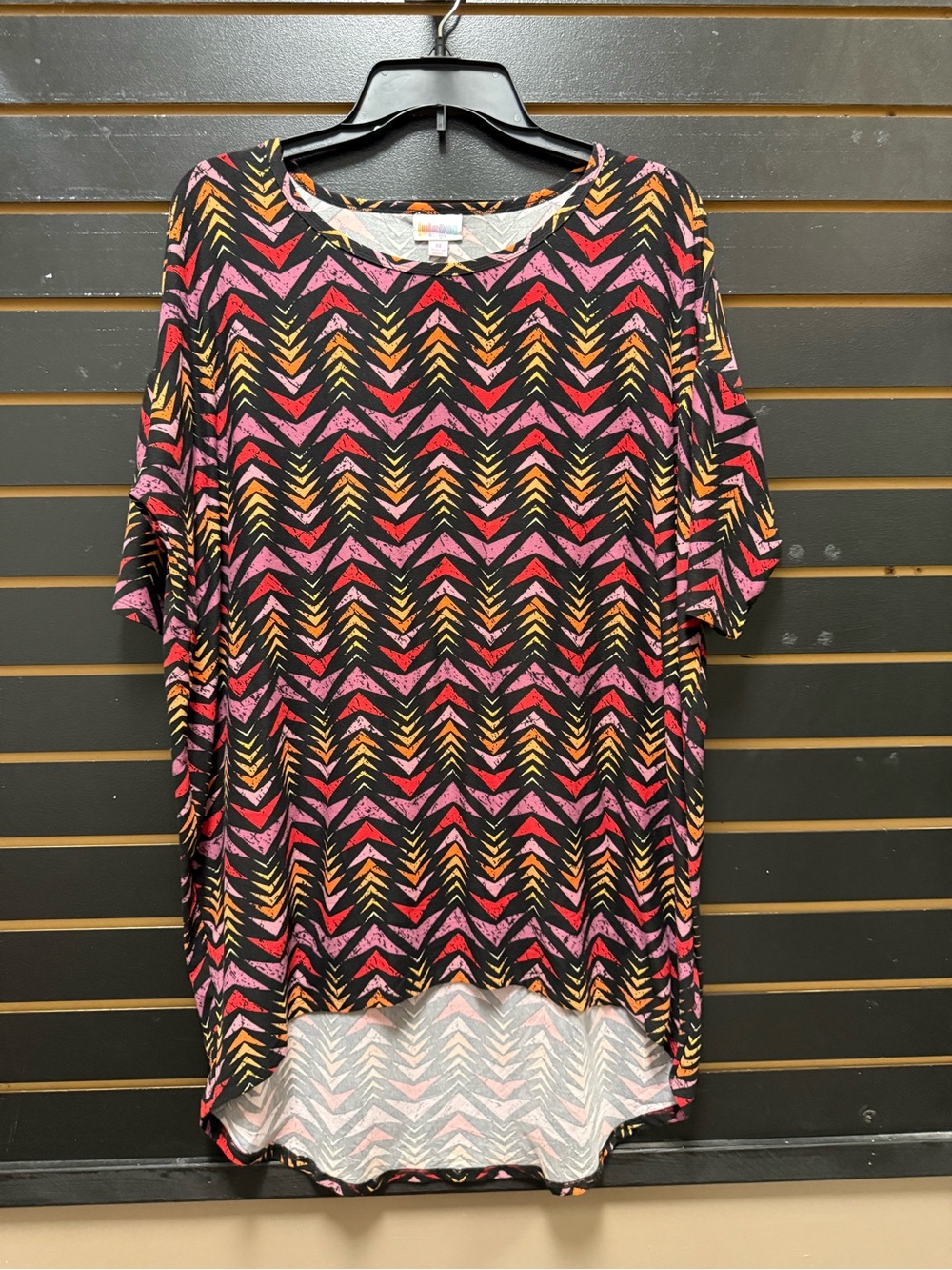 LuLaRoe Irma Tunic Top M Black Pink Orange Chevron High Low Oversized